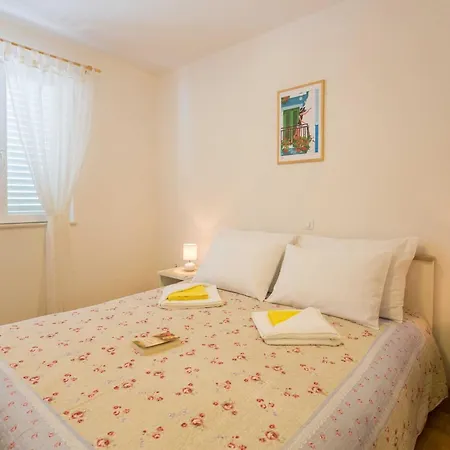 Marina Obod - One Bedroom With Balcony Διαμέρισμα